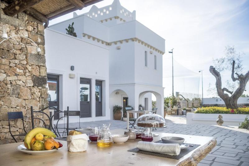 Masseria Le Mandorle Ugento Exterior foto